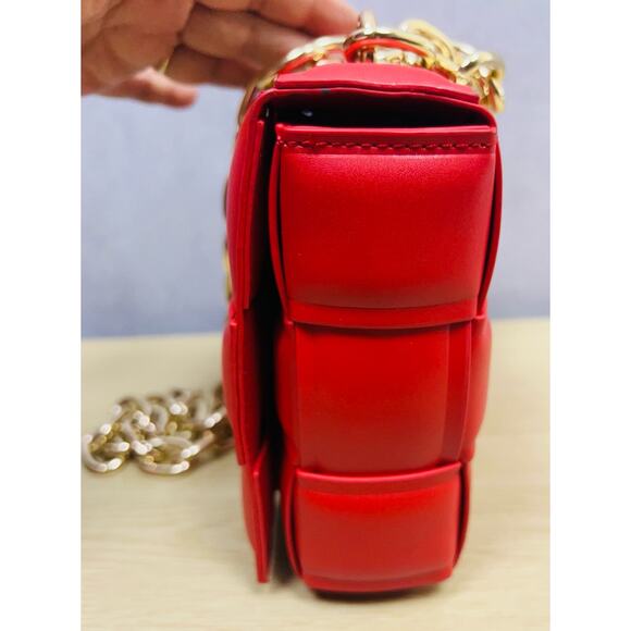 Glamorous Fancy Women Quilt MY ONE AND ONLY RED CHAIN BAG - Picture 10 of 14